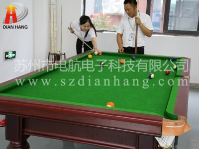 1597910028.jpg 工作福利2_副本.jpg